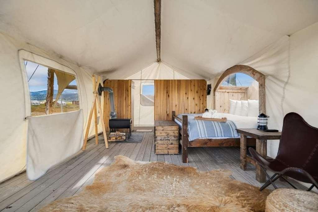 Under Canvas Acadia Surry Номер фото